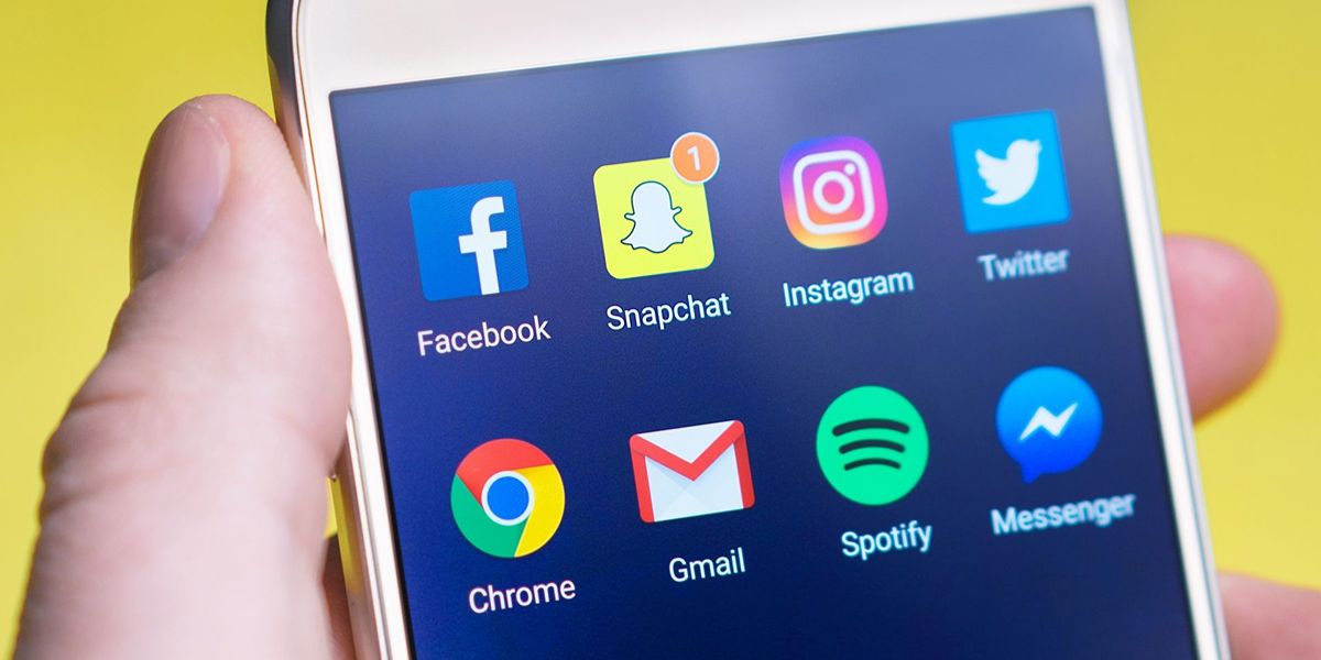 Early Social Media Use Linked to Anxiety, Depression