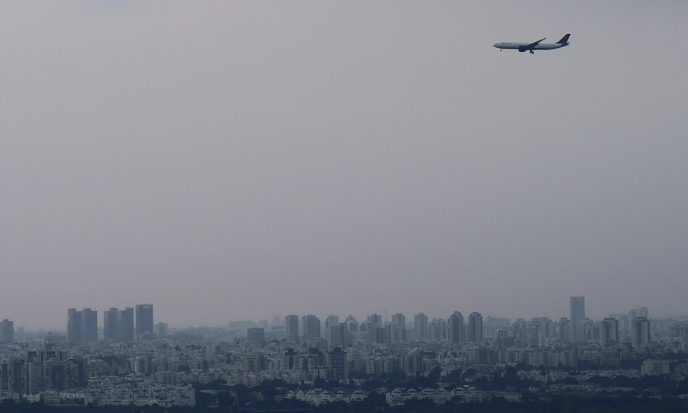 Air Pollution Alters Health Measurably Before Lung Cancer Diagnosis